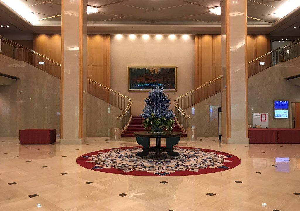 リーガロイヤルホテル広島は旅作からの直前予約で劇的に安く泊まれる