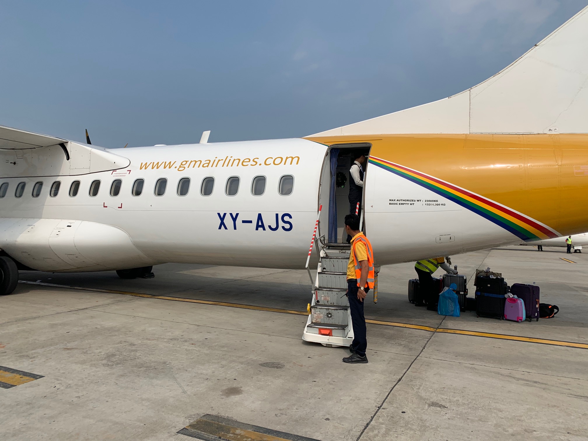 ゴールデン・ミャンマー航空（Y5-403）ヤンゴン-タンドウェ 搭乗記